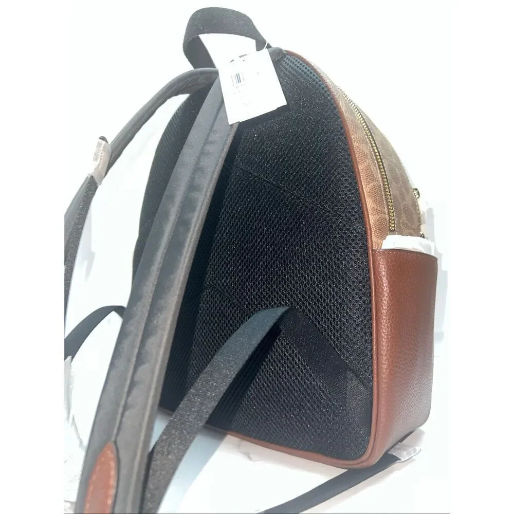 🎒NWT! Coach Sig COURT Backpack Tan/Brown CZ176 Msrp:$450.00 - Picture 6 of 8